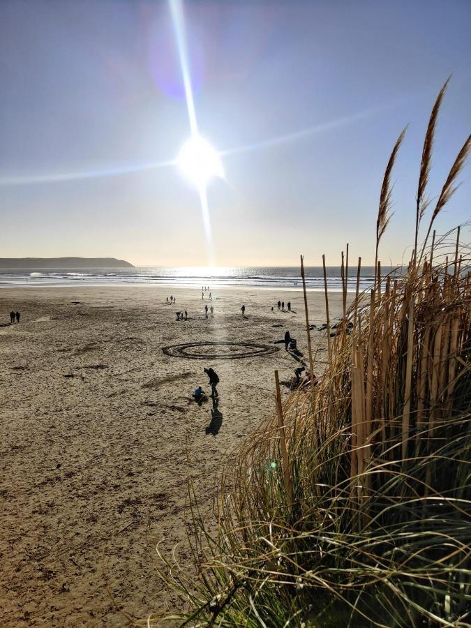 Byron - Luxury Self-Catering Coastal Apartment At The Heart Of Woolacombe With Heated Indoor Pool & Gym - 4 Minutes Walk To Beach! 6 Middlecombe Exterior foto